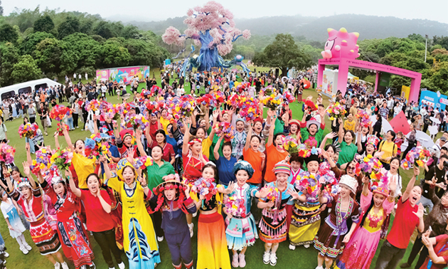 用愛國主義凝聚起中華兒女團結(jié)奮斗的磅礴力量